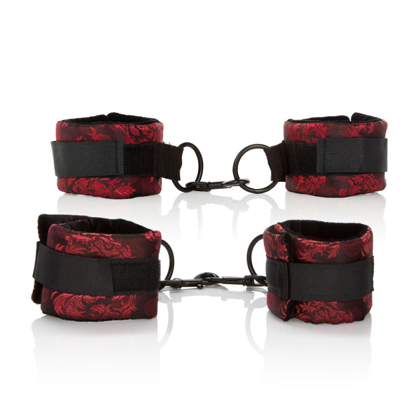 Scandal Universal Cuff Set CalExotics